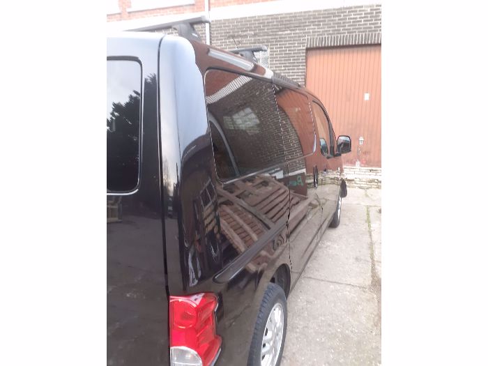 Auto 140257-12.jpg
